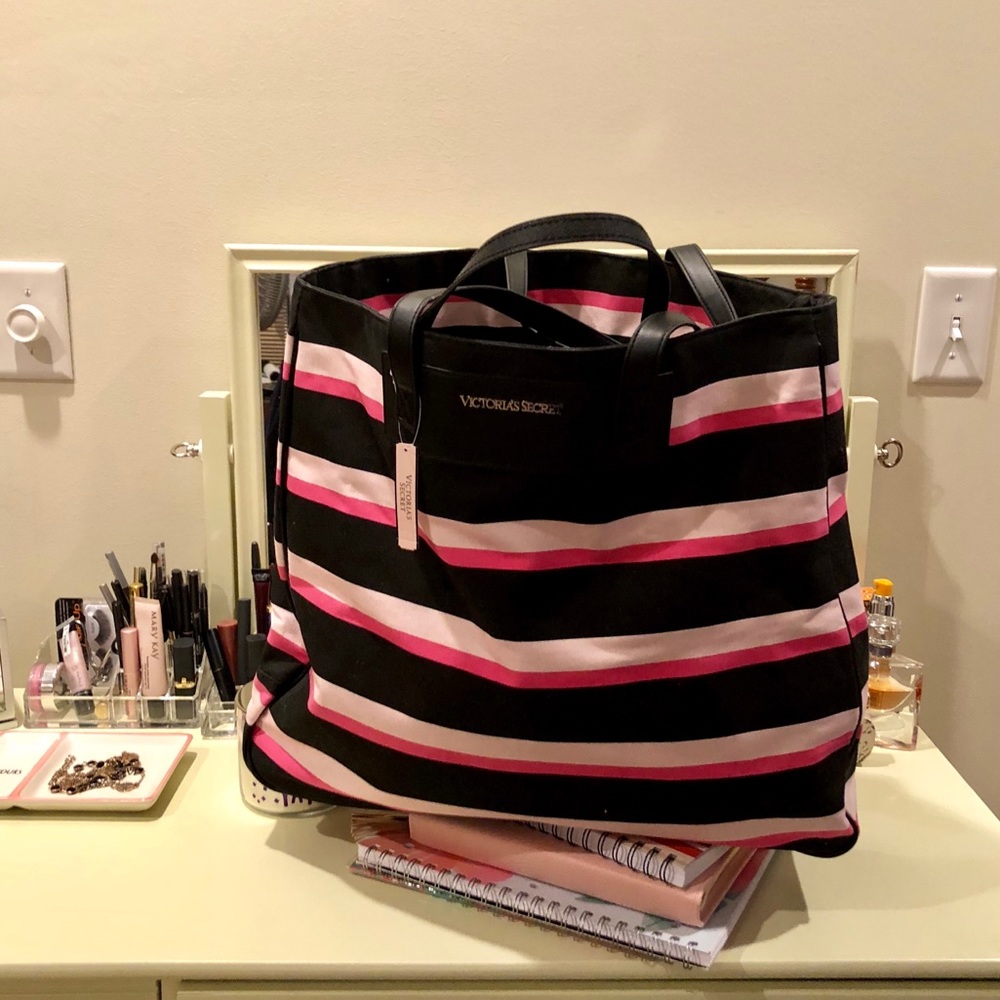 💞Victoria's Secret Travel Bag💞